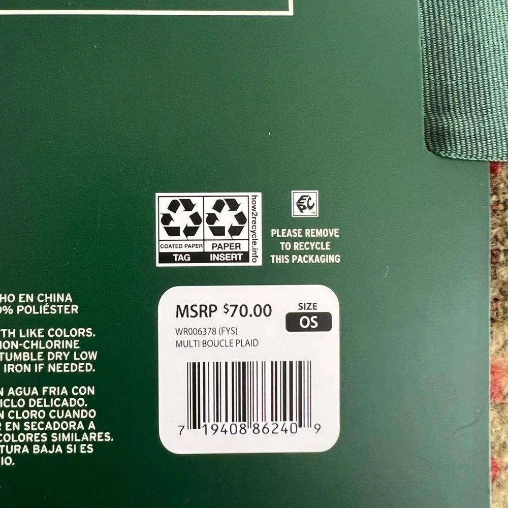 NWT Woolrich Plush Blanket Wrap
